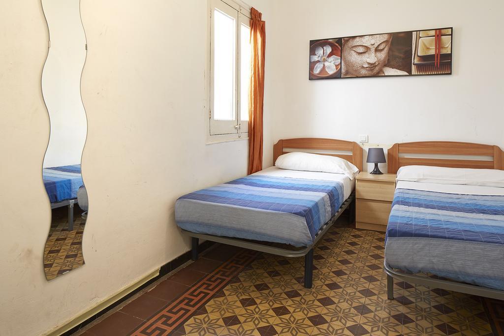 Blue Hostel Barcellona Esterno foto